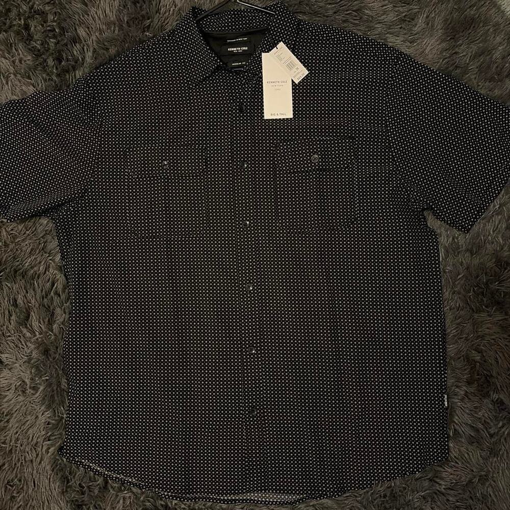 Kenneth Cole Black and White Polka Dot Button-Up Size 2XL